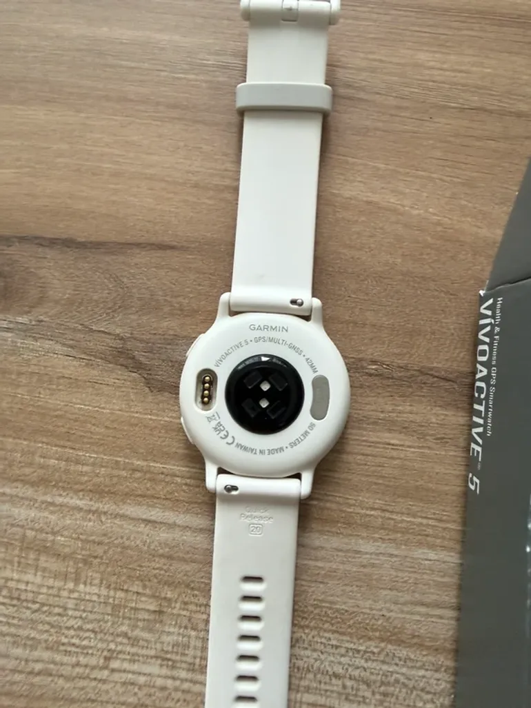 Used Garmin Vivoactive 5 bike — image 3 of 6
