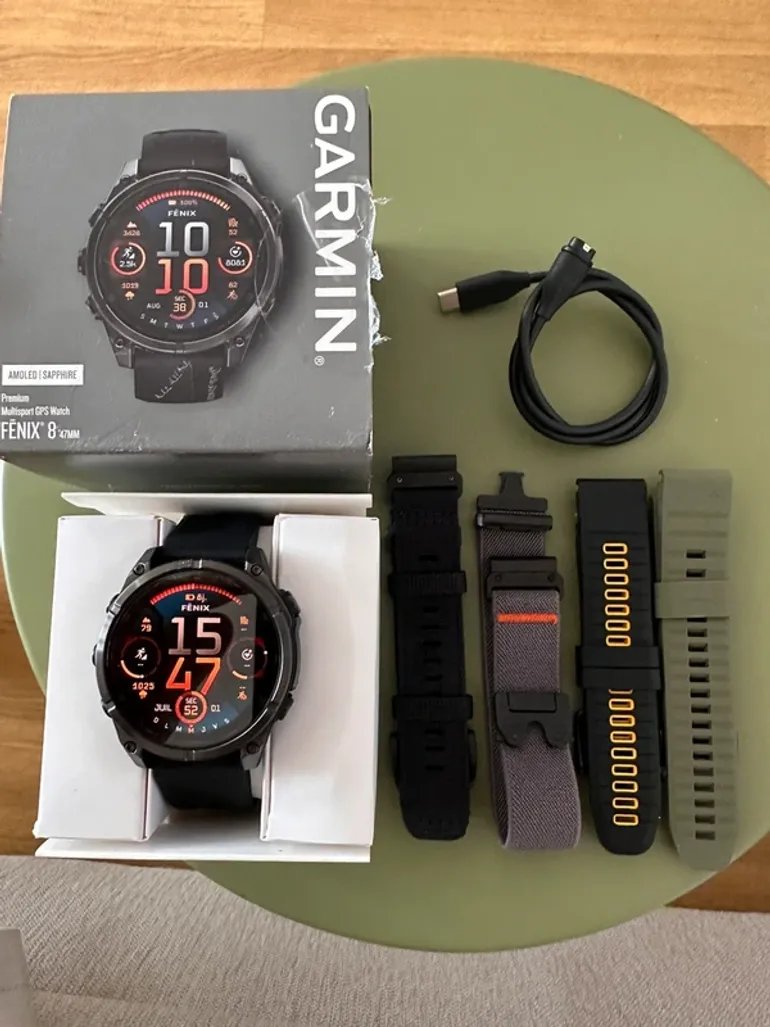 Used Premium Fenix 8 AMOLED Sapphire Titanium 47 mm bike — image 6 of 14