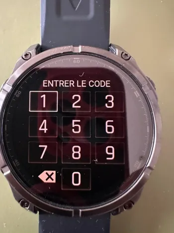 Used Premium Fenix 8 AMOLED Sapphire Titanium 47 mm bike — image 5 of 14