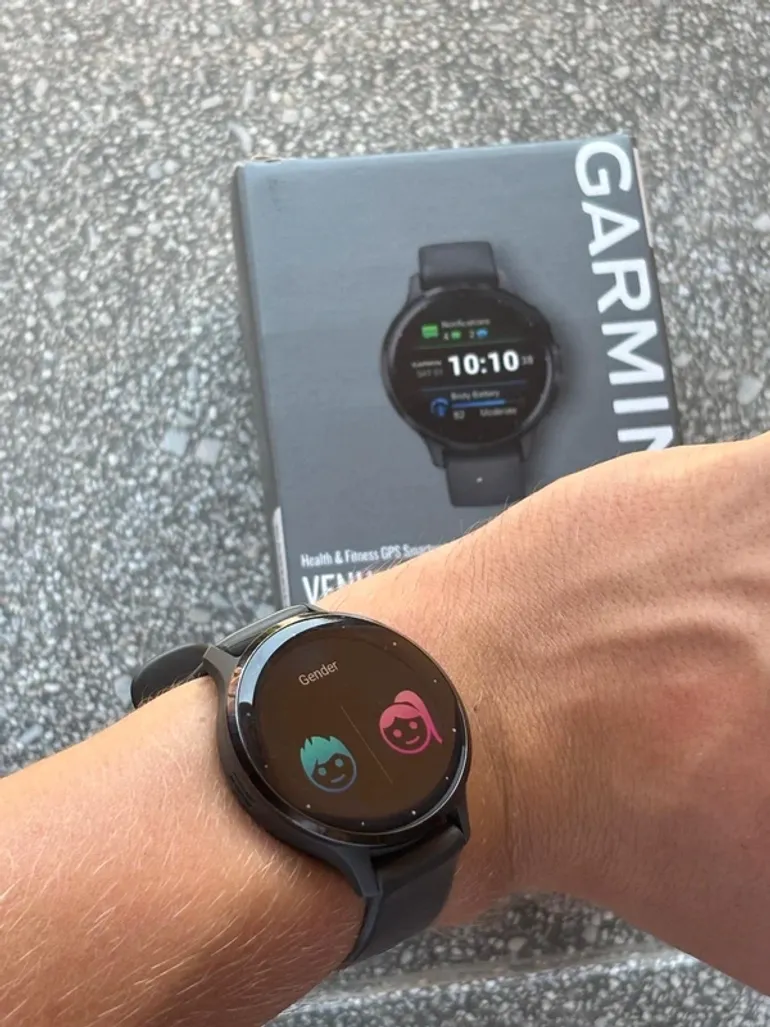 Used Garmin Venu 3S bike — image 4 of 5
