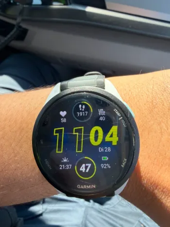 Używany Garmin Forerunner 165 Electronics