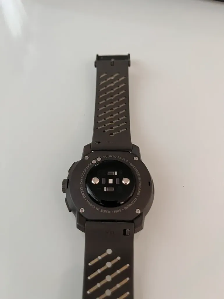 Używany Simple Suunto Race S Titanium Graphite bike — zdjęcie 10 z 15