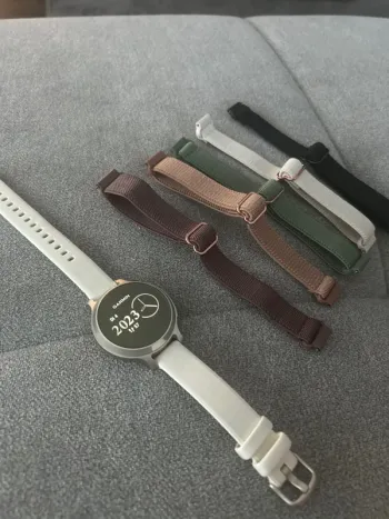 Used Garmin Lily Active 2 Electronics