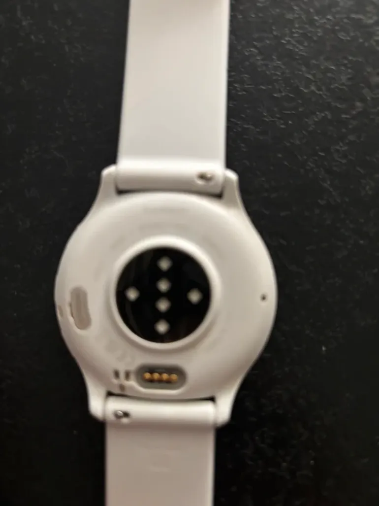 Used Garmin Venu 3 bike — image 6 of 7