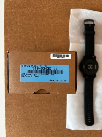 Used Garmin Venu 2 bike — image 2 of 3