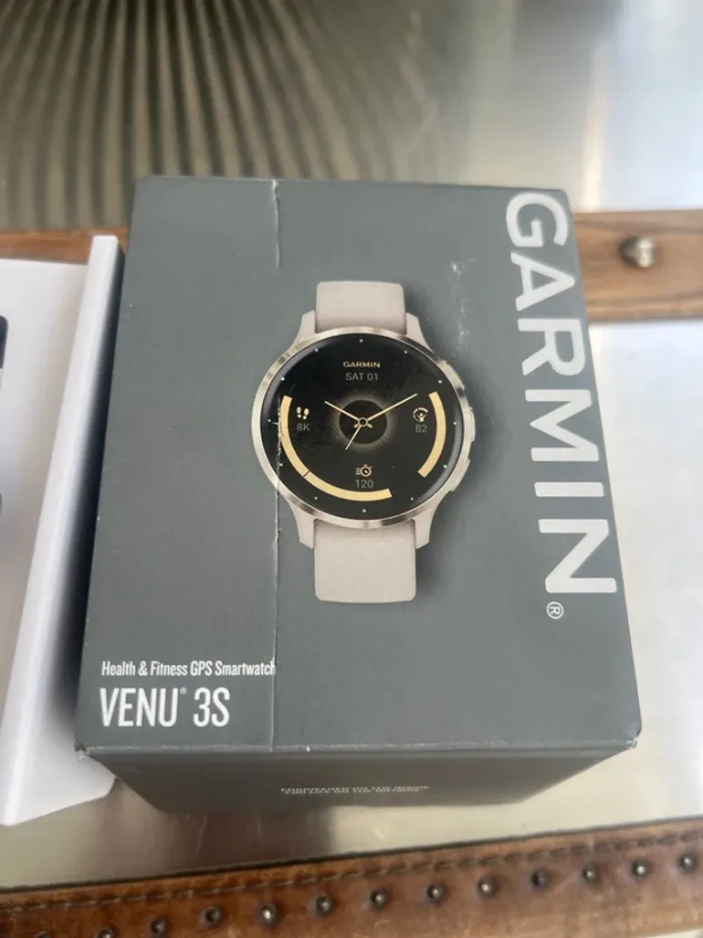 Garmin Venu 3S bike usato — immagine 2 di 7