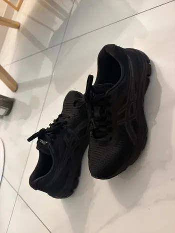 Używany Asics Running Shoes bike — zdjęcie 2 z 7