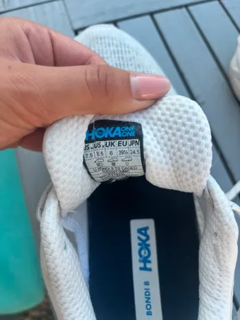 Used Hoka Bondi 8 bike — image 4 of 5