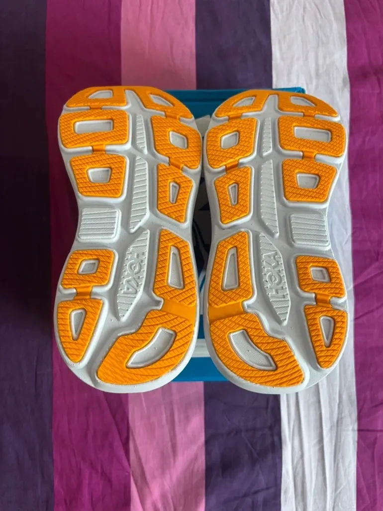 Used Hoka Bondi 9 bike — image 3 of 4