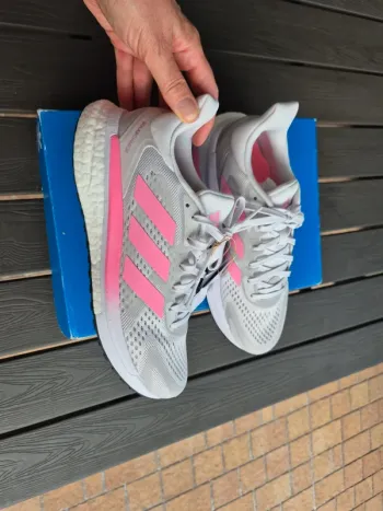 Used Adidas Sportschule bike — image 2 of 9