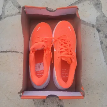 Orange Nike Revolution 8 bike de segunda mano — imagen 8 de 8