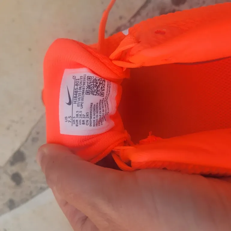 Orange Nike Revolution 8 bike de segunda mano — imagen 6 de 8