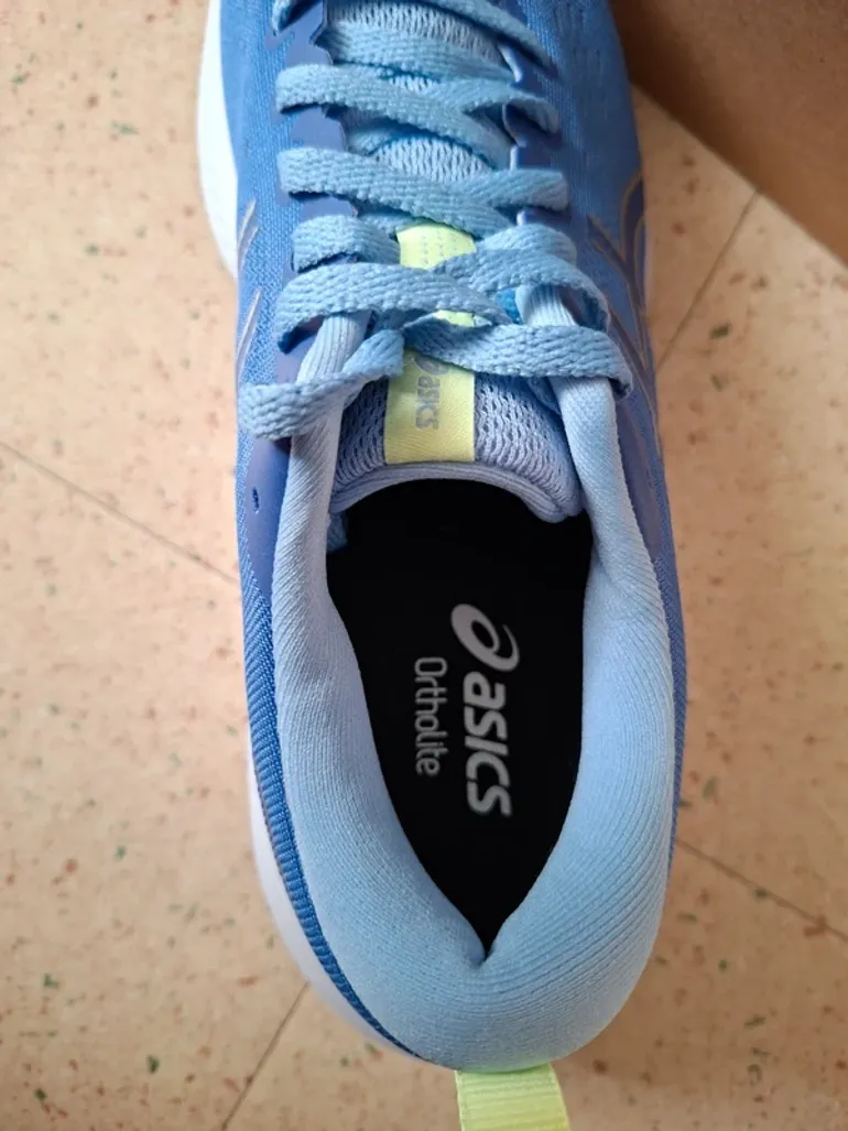 Brugt Asics Running Shoes bike — billede 8 af 12