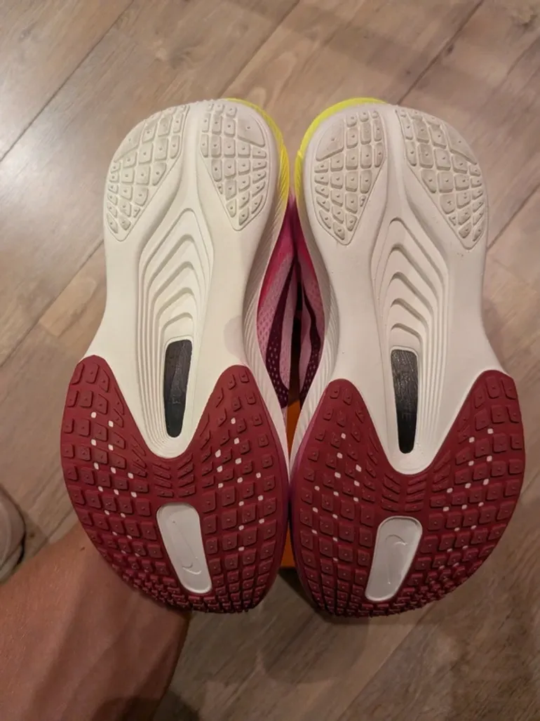 Used Nike Zoom Fly 6 bike — image 3 of 6