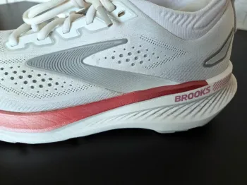 Used Brooks Glycerin GTS 23 bike — image 10 of 14