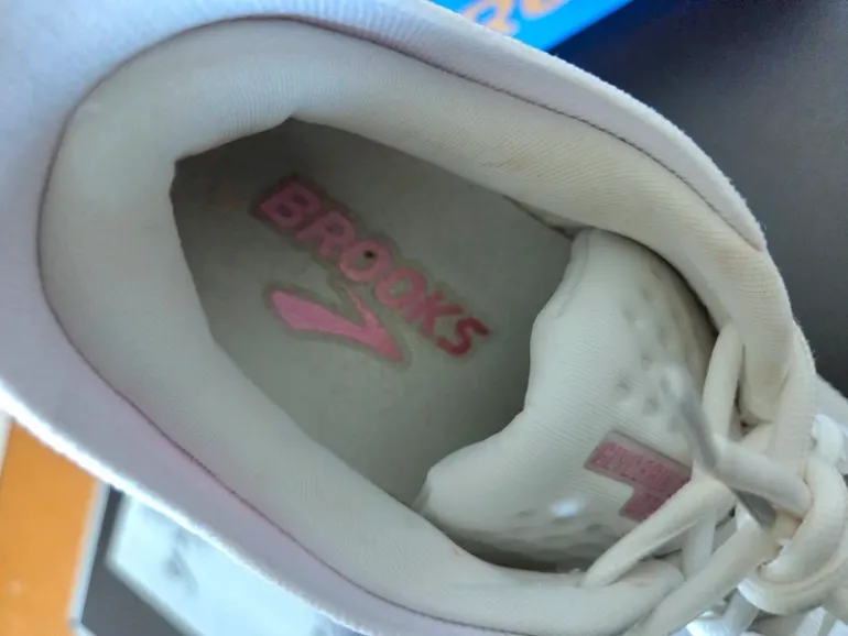 Used Brooks Glycerin GTS 23 bike — image 4 of 14