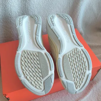Used Pegasus Nike Air Zoom 42 bike — image 7 of 9