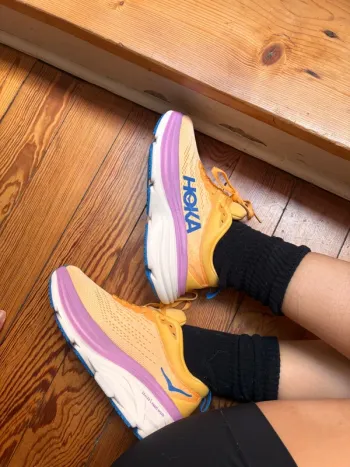 Used Orange Bondi 8 Running Shoes