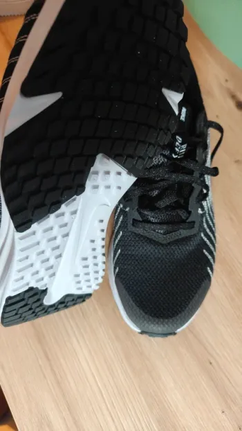Tweedehands Nike comfort shoes bike — afbeelding 3 van 5