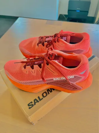 Used Salomon Shoes Hiking