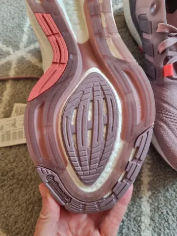 Used Adidas Ultraboost 22 bike — image 5 of 9