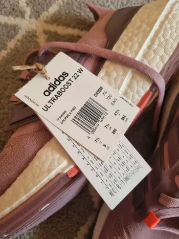 Used Adidas Ultraboost 22 bike — image 4 of 9