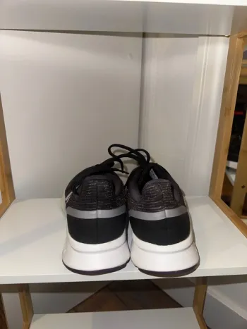 Used Adidas Nova Flow bike — image 4 of 5