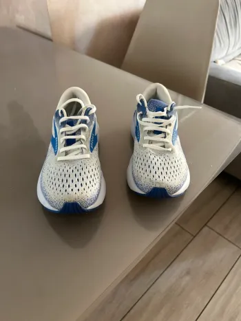 Używany Brooks Running Shoes Running Shoes