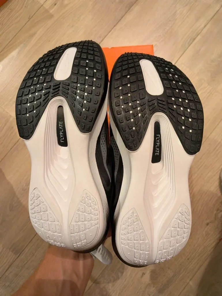 Tweedehands Nike Zoom Fly 6 bike — afbeelding 4 van 6