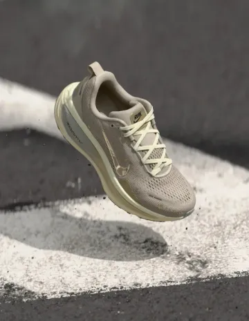 Gebrauchtes Nike Vomero 18 SE Running Shoes