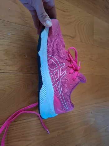 Used Asics Running Shoes 37.5 Running Shoes