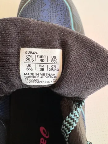 Used Asics Gel Trabuco 11 bike — image 2 of 5