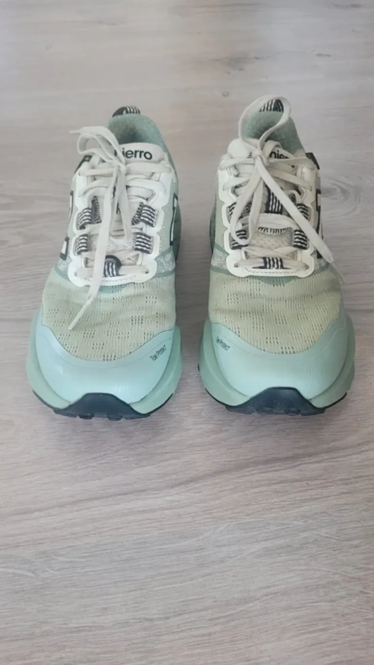 Used New Balance WTHIGLA9 bike — image 2 of 5
