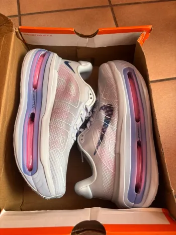 Premium Vomero Running Shoes d'occasion