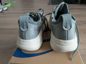 Asics Gel-Nimbus 27 bike d'occasion — image 4 sur 4