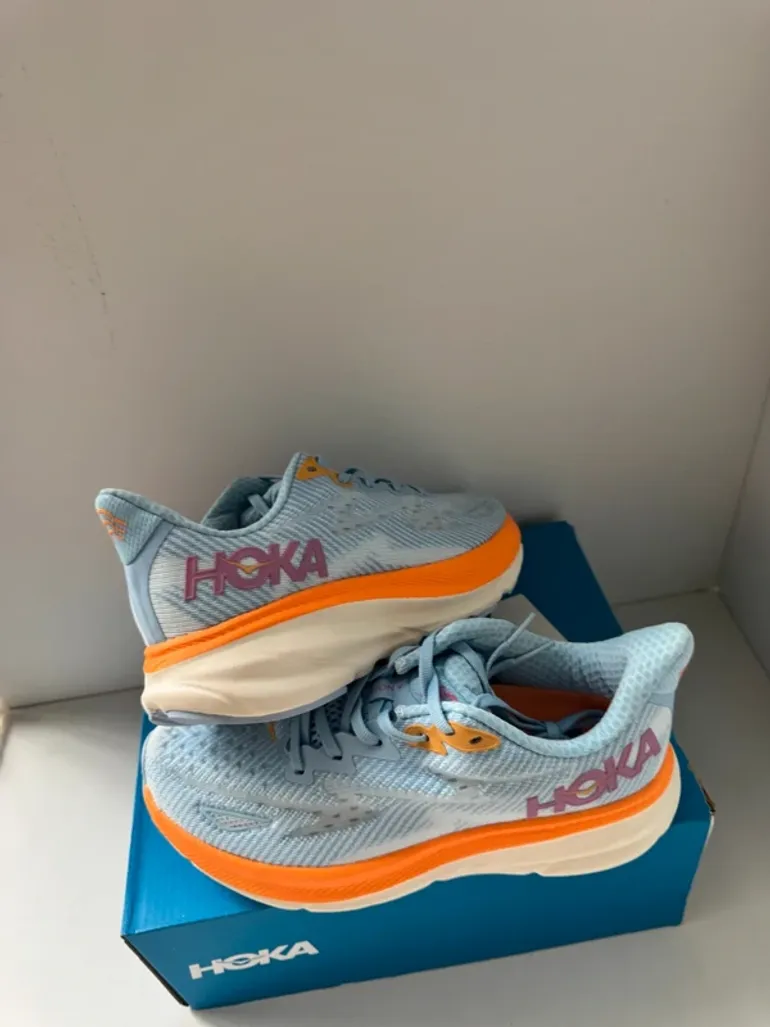 Used Hoka Chaussures bike — image 2 of 5