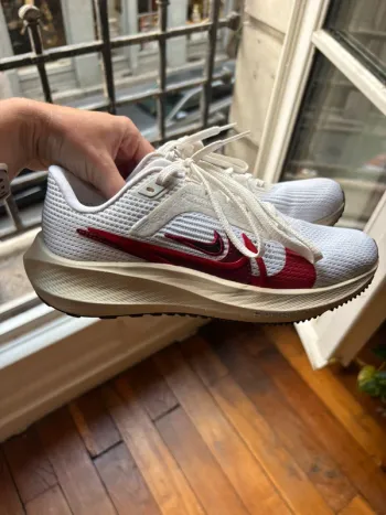 Used Pegasus Air Zoom Running Shoes