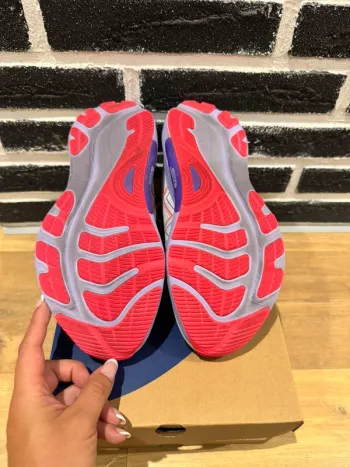 Used Asics Gel-Kayano 32 Tokyo bike — image 4 of 9