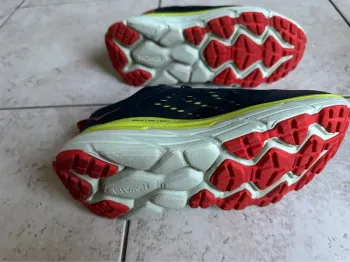 Used Hoka Challenger ATR6 bike — image 5 of 7