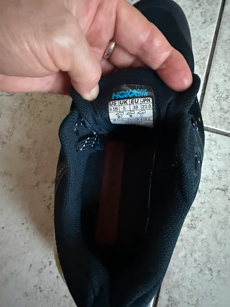 Used Hoka Challenger ATR6 bike — image 7 of 7