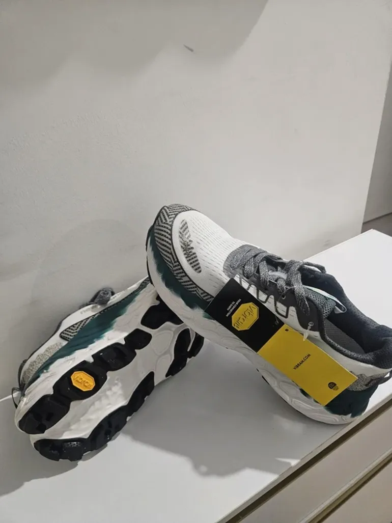 Used New Balance Fresh Foam bike — image 4 of 4