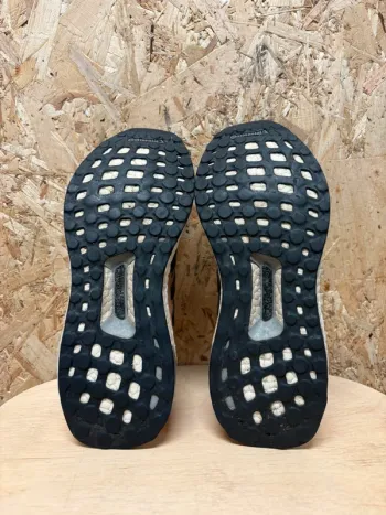 Used Adidas Ultra Boost 2.0 bike — image 5 of 5