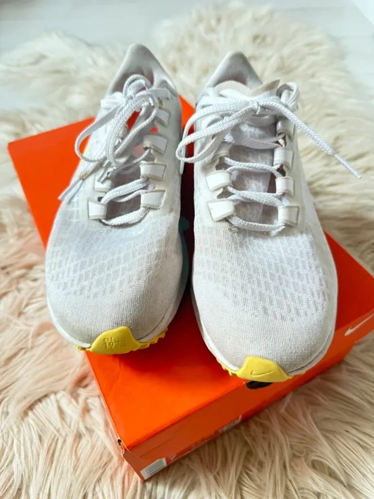 Used Pegasus Nike Air Zoom 37 bike — image 4 of 7