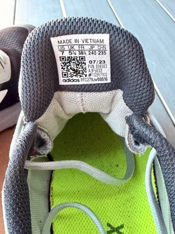 Used Adidas Terrex bike — image 8 of 9