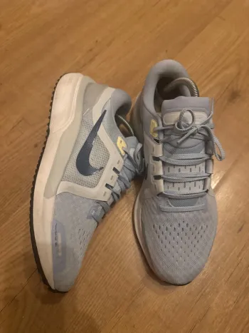 Used Nike Zoom bike — image 2 of 3