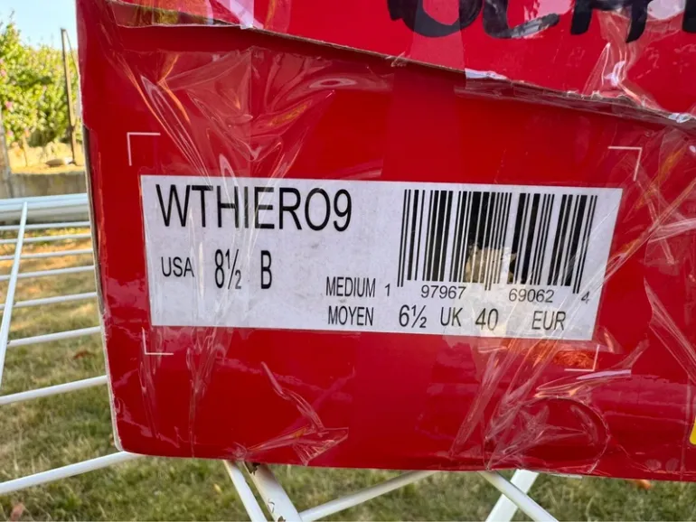 Used New Balance Hierro V9 bike — image 3 of 5