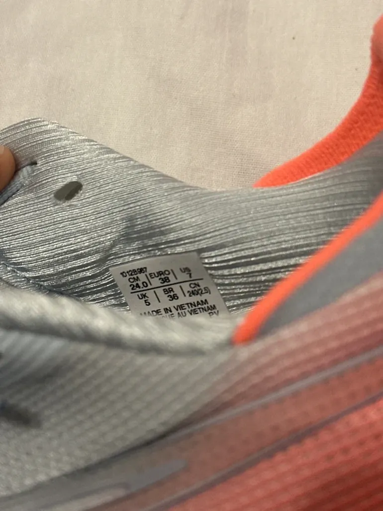 Used Asics Laufschuhe bike — image 4 of 4