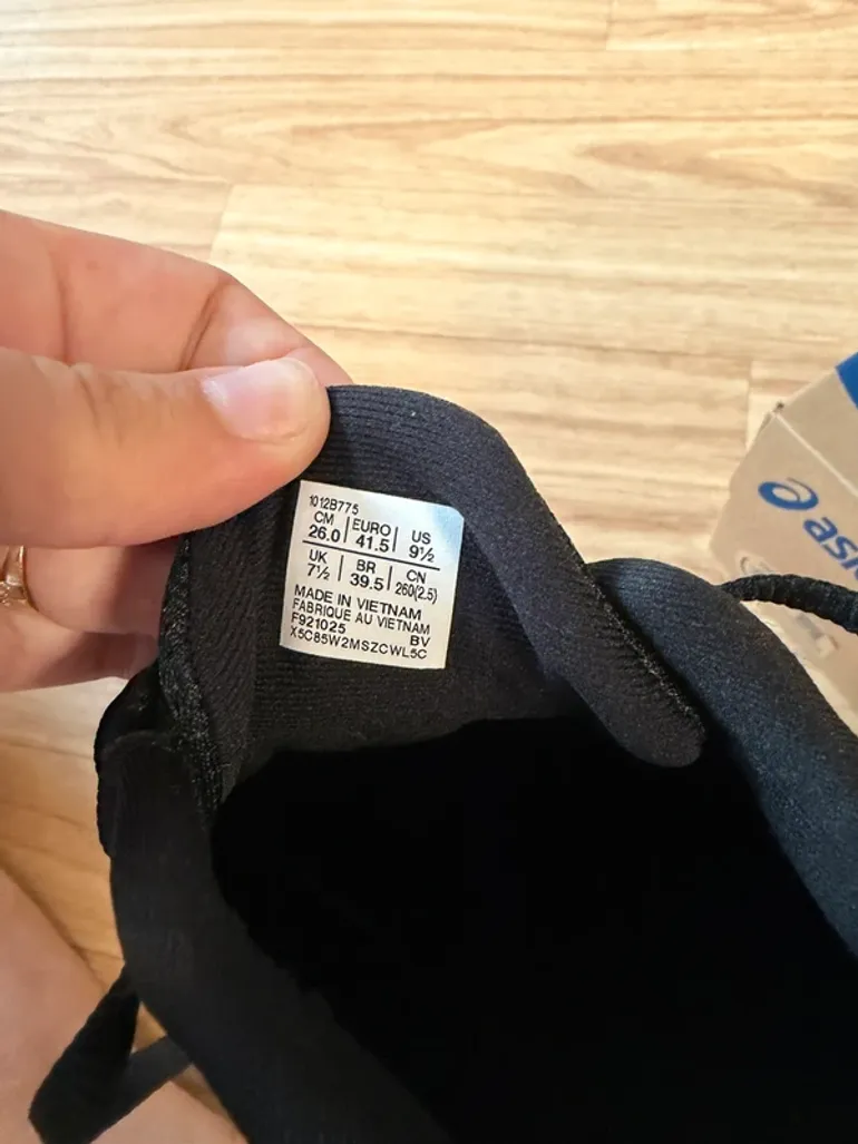 Used Asics Versablast 4 bike — image 8 of 8