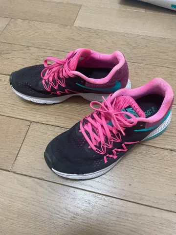 Used Nike Running Shoes Running Shoes