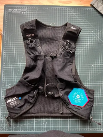 Used Intense 5L 2026 Running Accessories